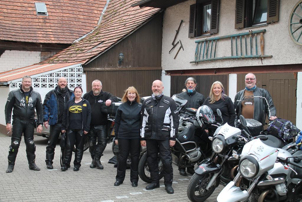 Gasthaus Zur Sonne Freiburg im Breisgau Dış mekan fotoğraf